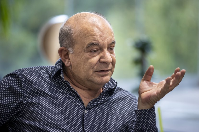 1 Απριλίου Ζαβαλιάνης