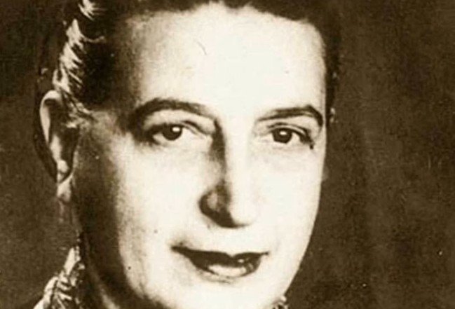 Η δασκάλα του λαού, της Αντίστασης και του αγώνα