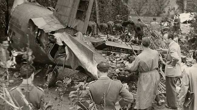 football plane crash